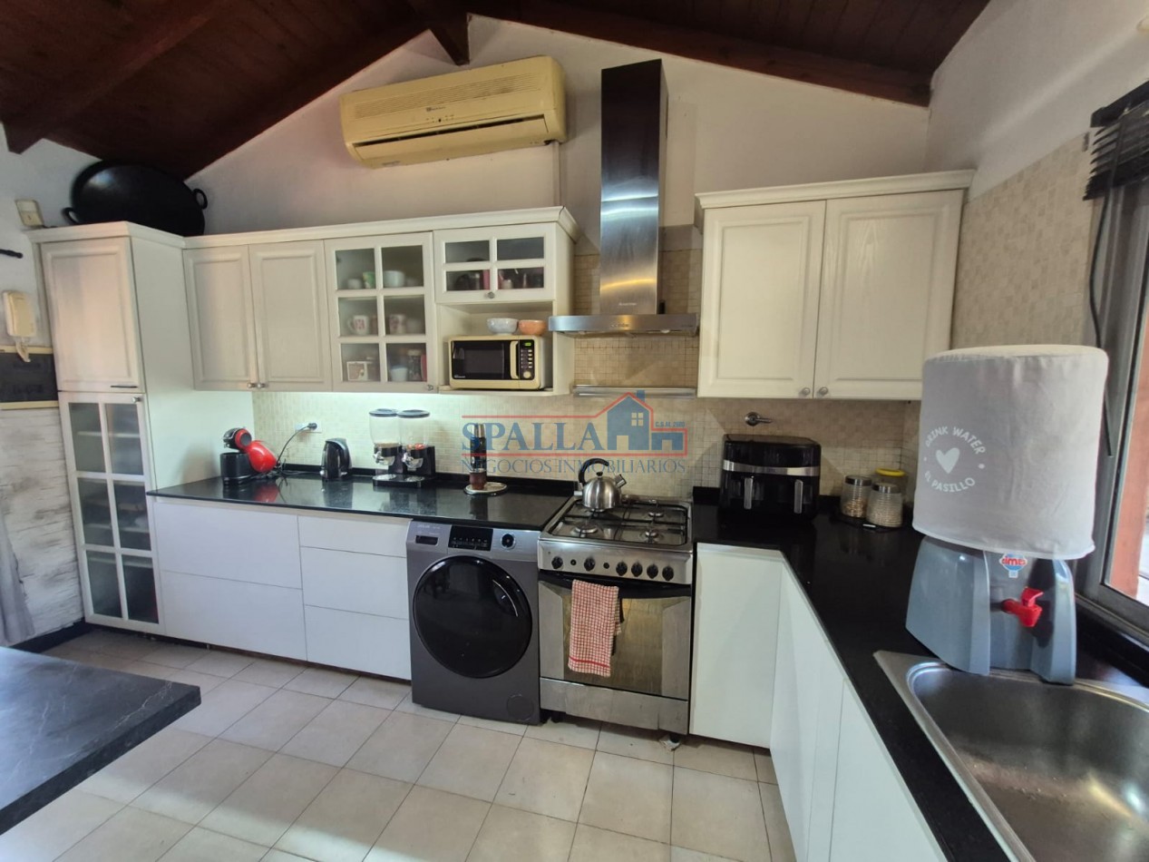VENTA CASA BARRIO PARQUE SAKURA EXALTACION DE LA CRUZ SIN EXPENSAS