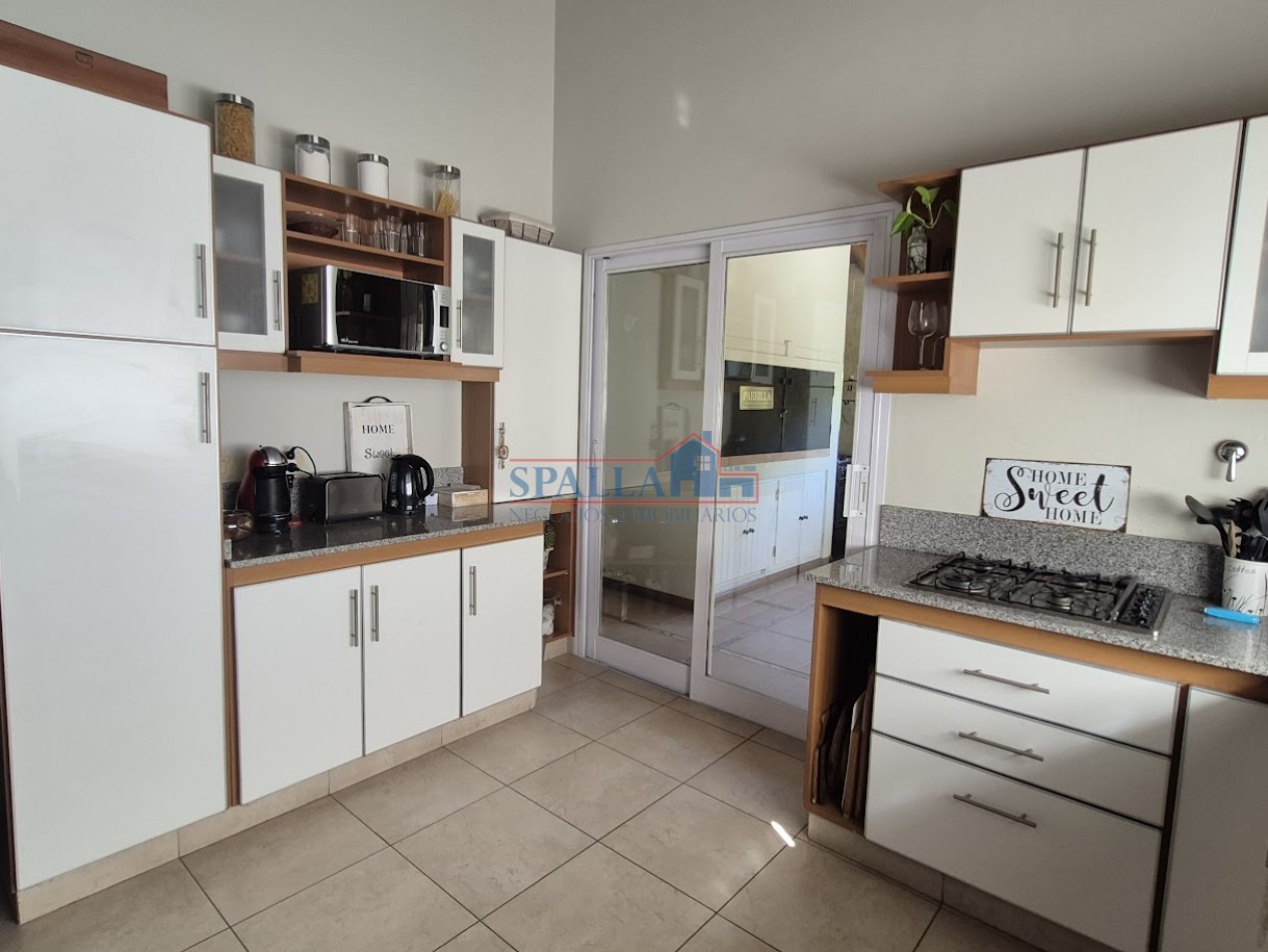 VENTA CASA 3 AMBIENTES EN LOMAS DE FATIMA MANZANARES PILAR