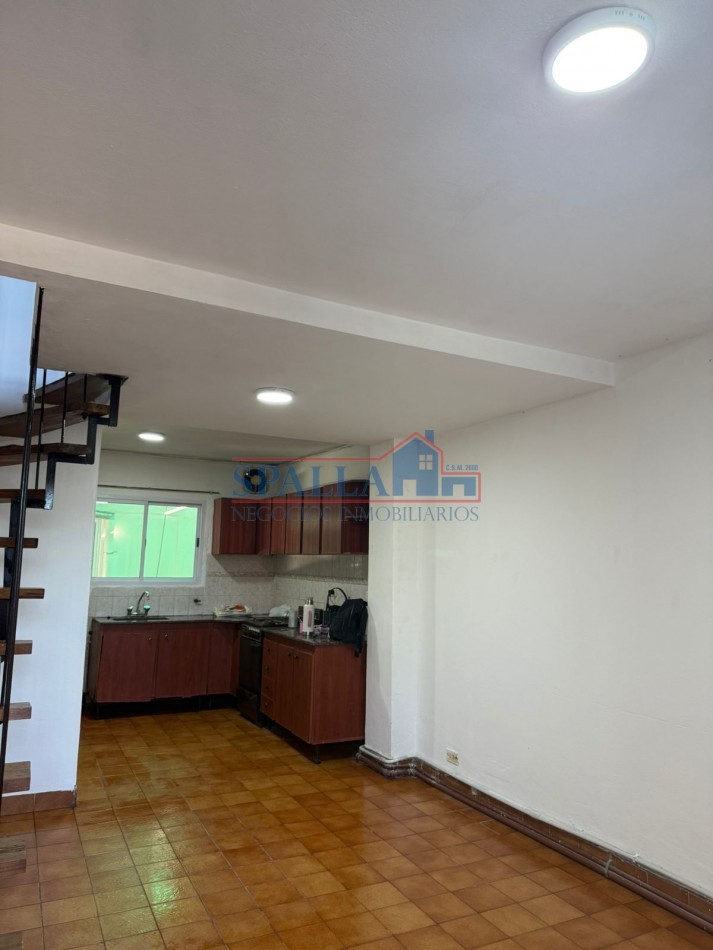 ALQUILER DUPLEX TRES AMBIENTES EN JOSE C. PAZ SIN EXPENSAS