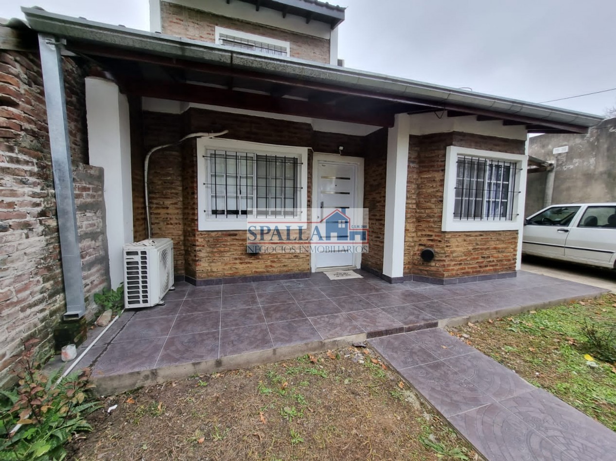 VENTA CASA 4 AMBIENTES APTA CREDITO EN PILAR CENTRO