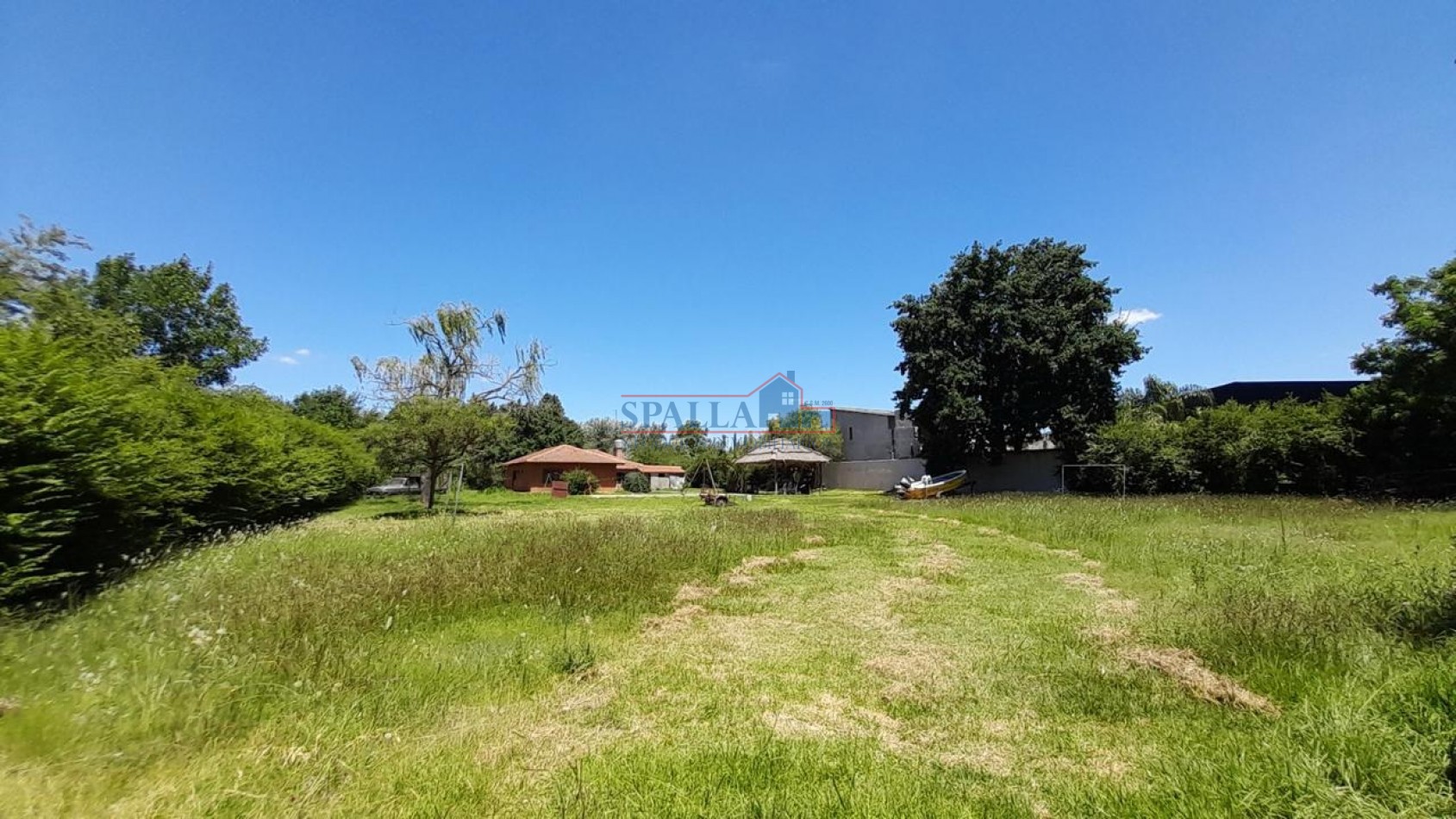 ALQUILER CASA QUINTA EN BARRIO AMANCAY FATIMA PILAR