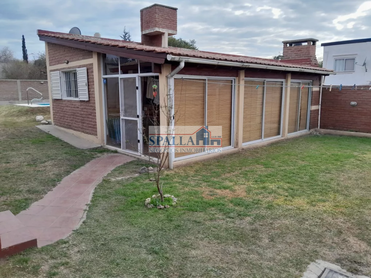 VENTA O PERMUTA CASA 4 AMBIENTES EN PUNILLA CORDOBA