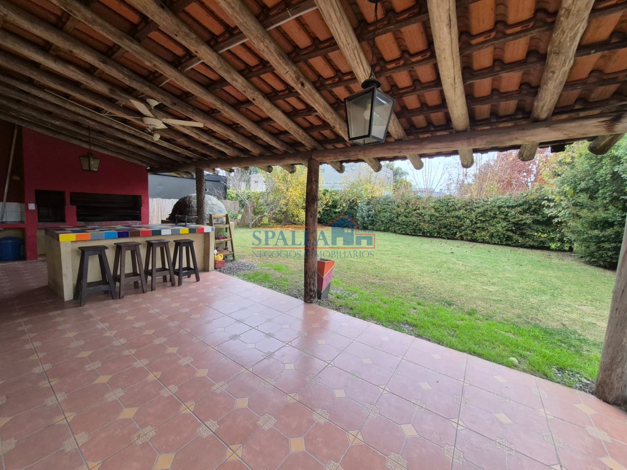 ALQUILAR CASA 4 AMBIENTES EN BARRIO LAS ORQUIDEAS EN PILAR