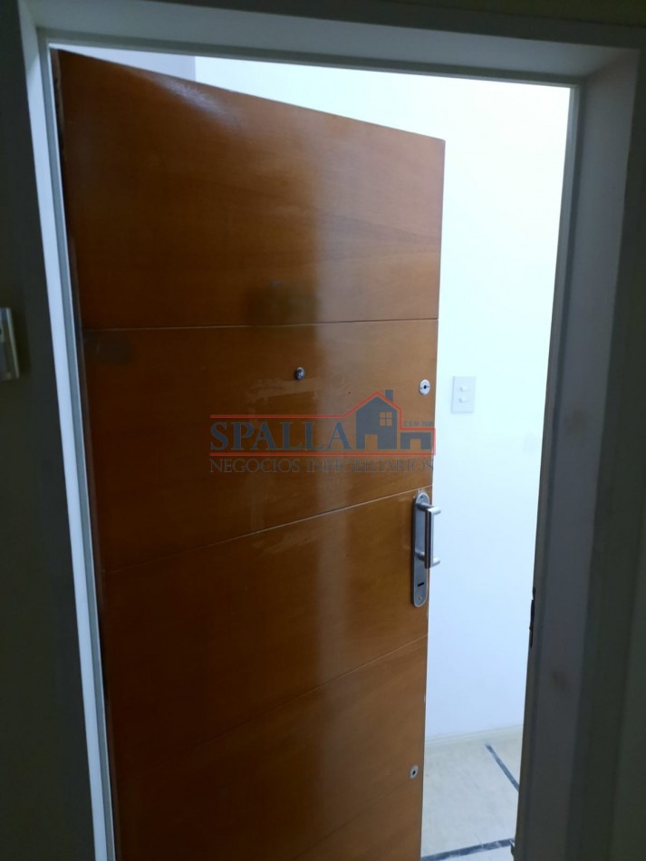 VENT MONOAMBIENTE USO PROFESIONAL SHOPPING PILAR POINT PILAR - IDEAL INVERSION