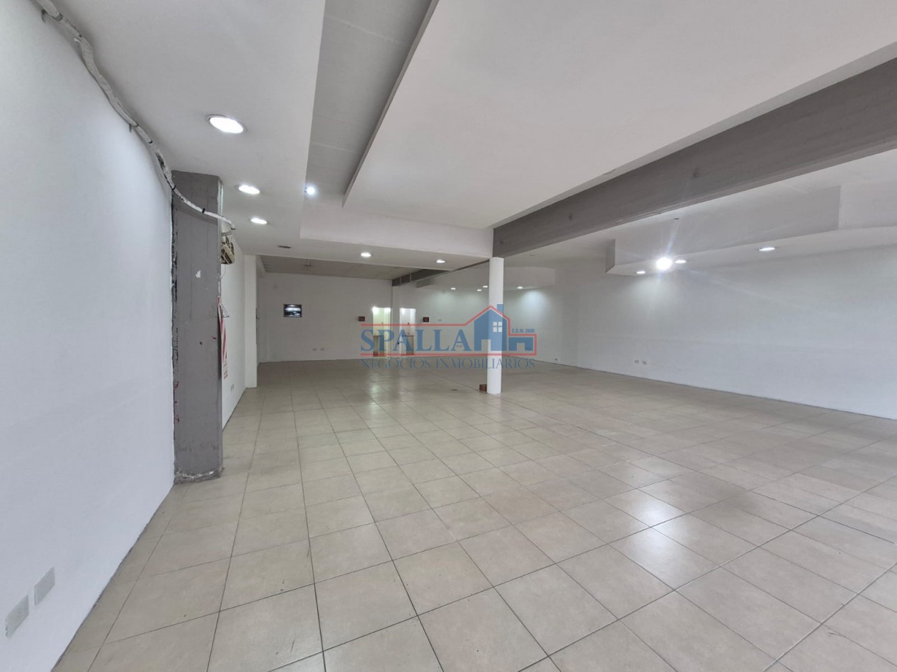 ALQUILER LOCAL PILAR CENTRO A METROS DE PANAMERICANA