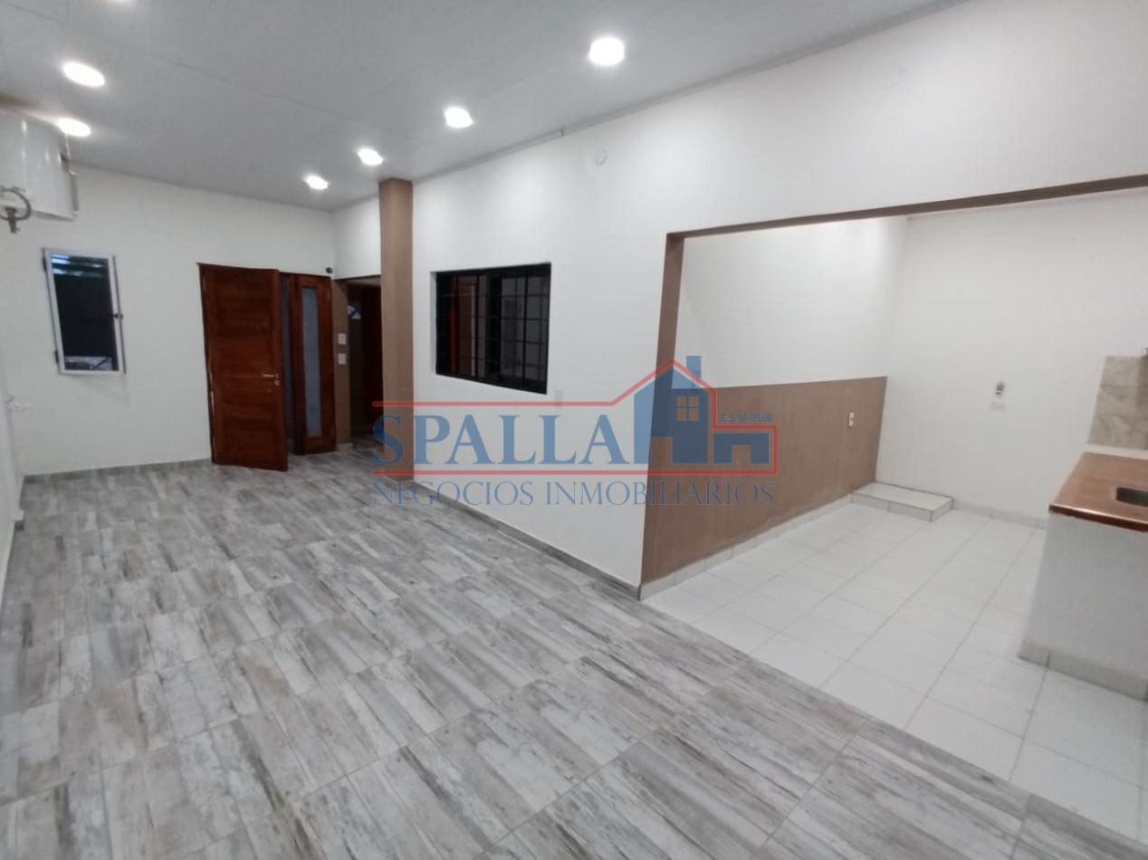 ALQUILER DE CASA 3 AMBIENTES CON COCHERA JOSE C PAZ