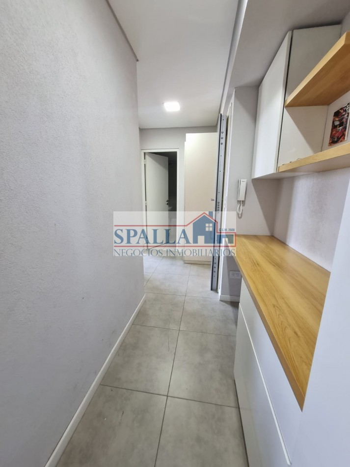 VENTA DEPARTAMENTO TRES AMBIENTES EN PILAR CENTRO CON COCHERA Y BAULERA - CON RENTA