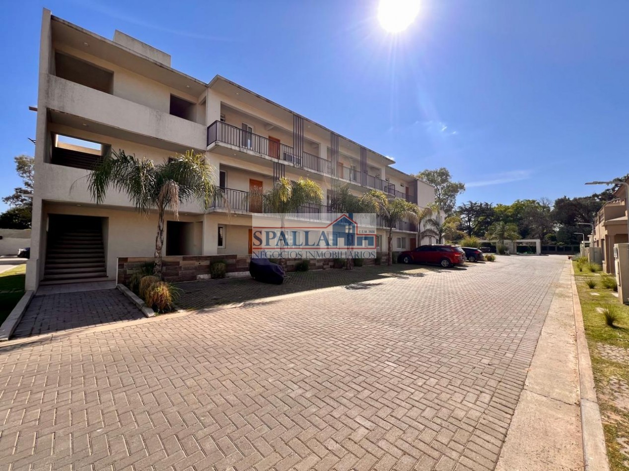 Departamento en Venta A ESTRENAR - 3 Ambientes con Dormitorio en Suite en Saravi Village, Pilar