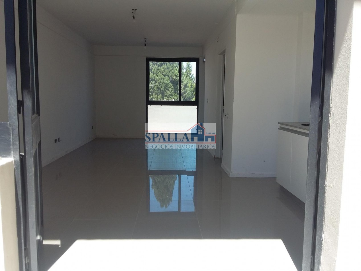 DEPARTAMENTO MONOAMBIENTE EN VENTA EN COGHLAN CABA