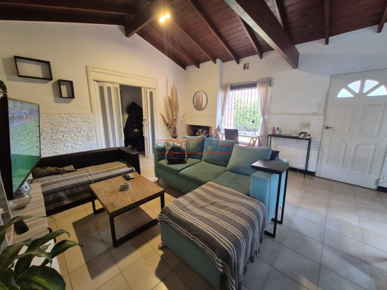 VENTA CASA BARRIO PARQUE SAKURA EXALTACION DE LA CRUZ SIN EXPENSAS