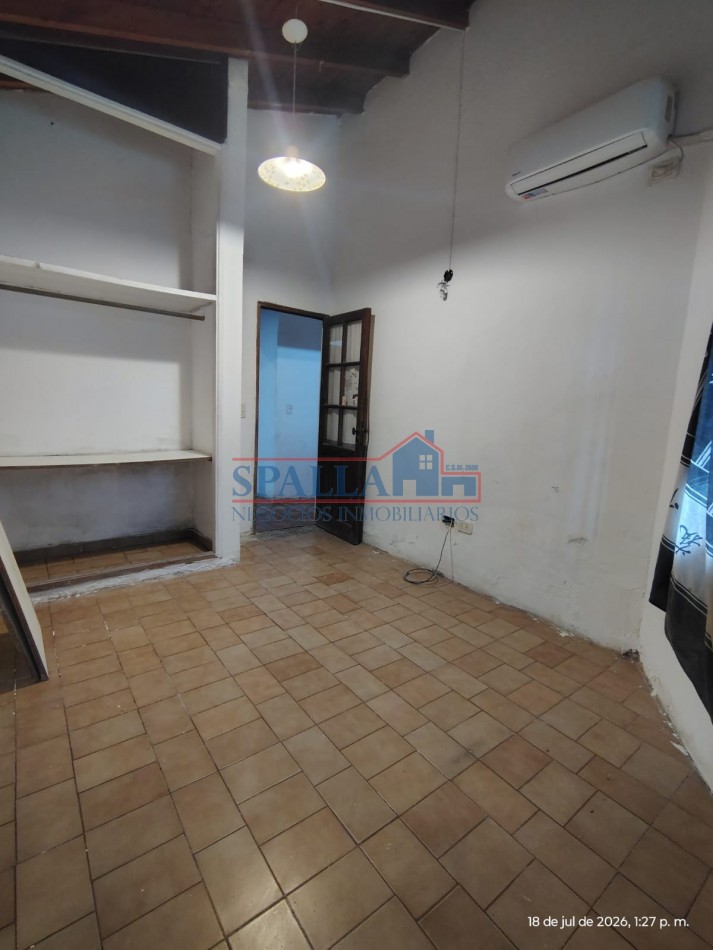 VENTA CASA QUINTA 4 AMBIENTES APTA CREDITO EN PRESIDENTE DERQUI PILAR, CON PILETA