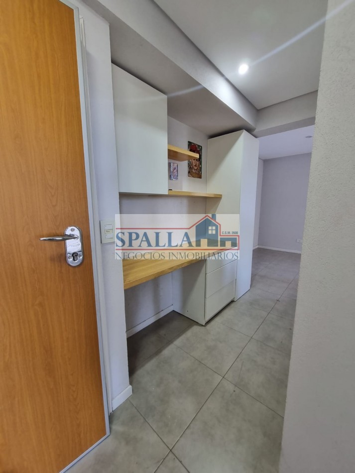 VENTA DEPARTAMENTO TRES AMBIENTES EN PILAR CENTRO CON COCHERA Y BAULERA - CON RENTA