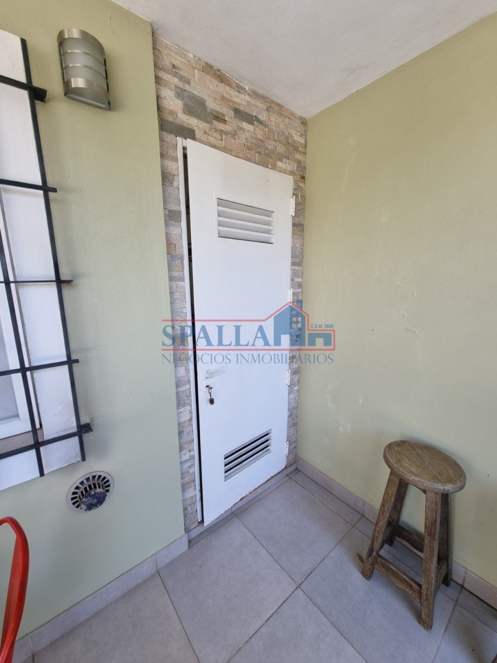 Casa 4 Ambientes con Piscina, 3 Suites y Garage Excelente Ubicacion en Pilar