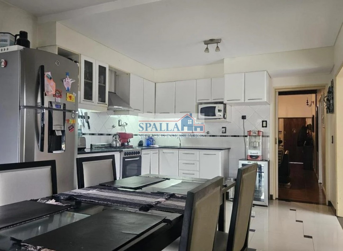 VENTA OPORTUNIDAD CASA 5 AMBIENTES CON PILETA Y QUINCHO AVELLANEDA WILDE 