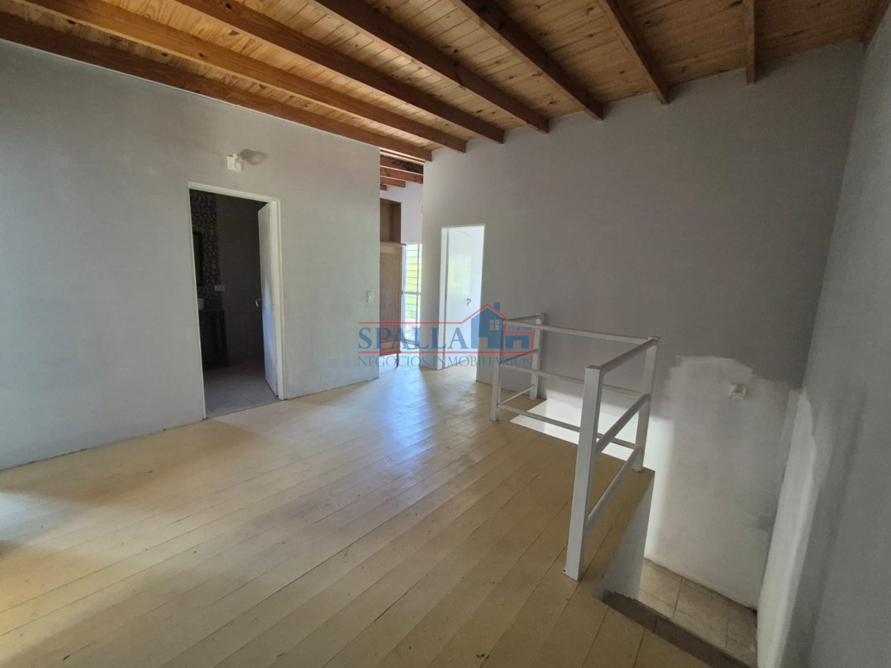 ALQUILER CASA 4 AMBIENTES CON PILETA EN BARRIO PELLEGRINI 3 EN PILAR SIN EXPENSAS