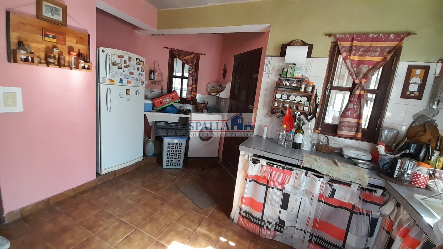 VENTA CASA CON GRAN LOTE, EN FATIMA, IDEAL INVERSORES, A 300 MTS DE PANAMERICANA RAMAL PILAR - APTO CREDITO