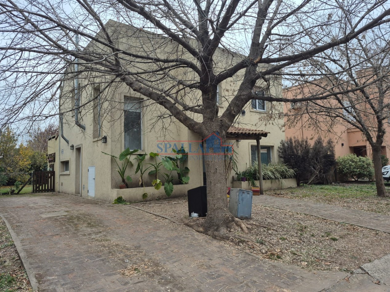 ALQUILAR CASA 4 AMBIENTES EN BARRIO LAS ORQUIDEAS EN PILAR
