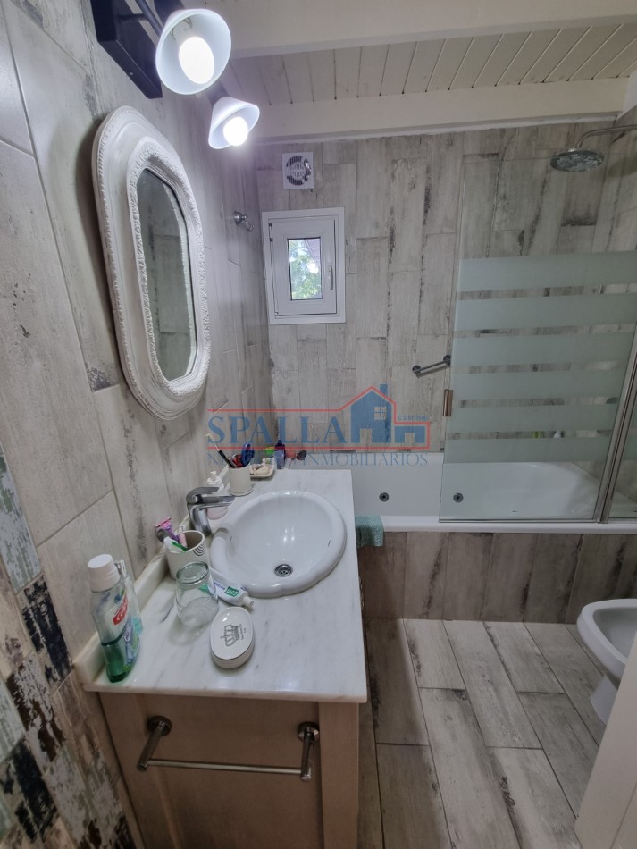 Casa 4 Ambientes con Piscina, 3 Suites y Garage Excelente Ubicacion en Pilar