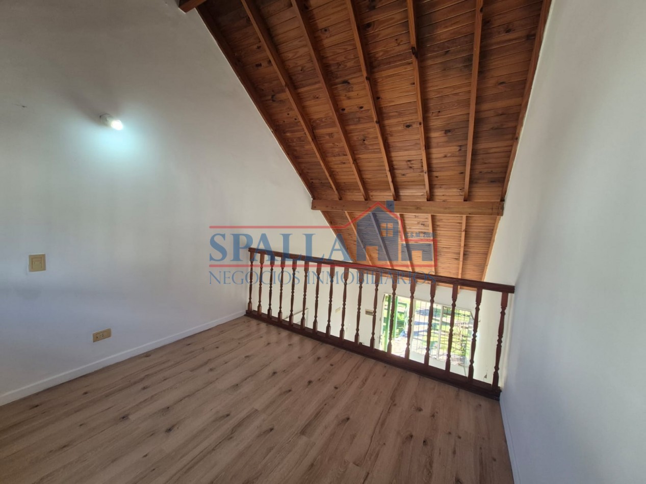 VENTA DUPLEX 4 AMBIENTES CON COCHERA PILAR CENTRO APTO CREDITO