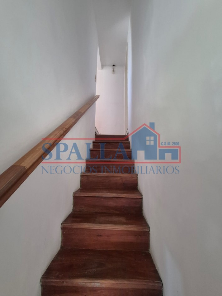 VENTA DUPLEX 4 AMBIENTES CON COCHERA PILAR CENTRO APTO CREDITO