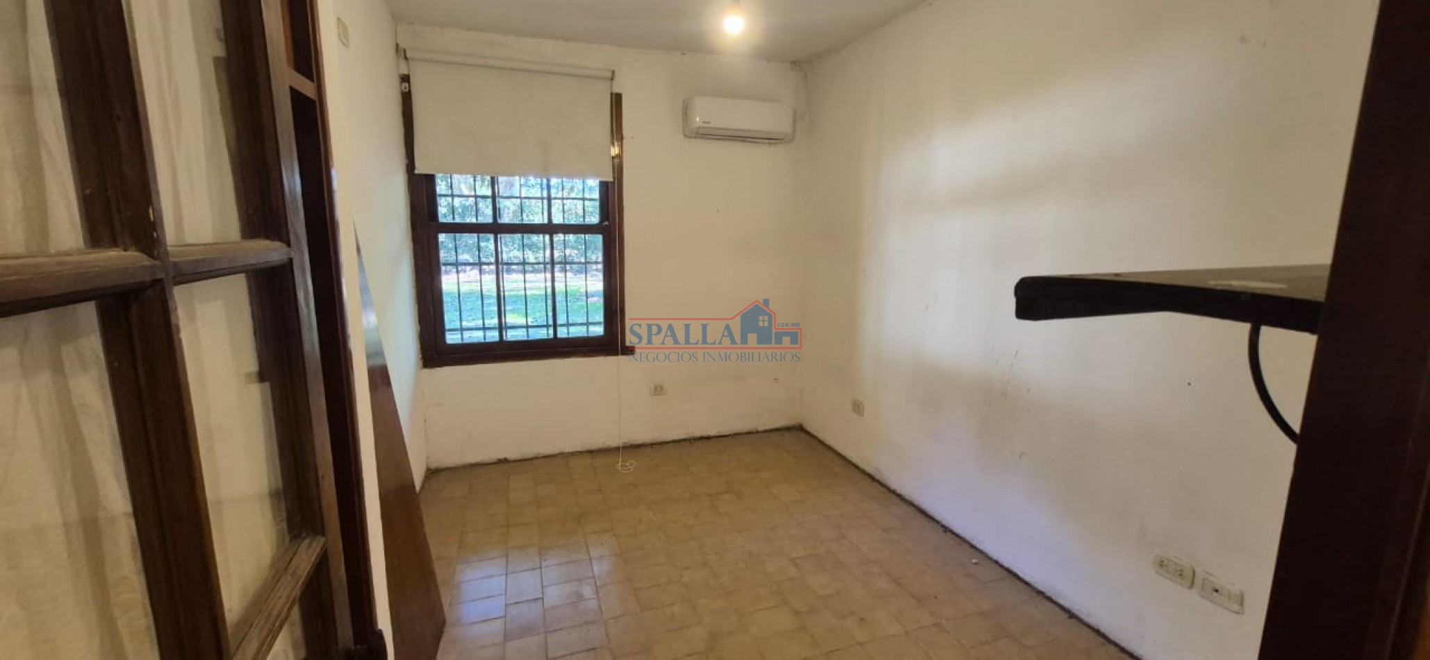 VENTA CASA QUINTA 4 AMBIENTES APTA CREDITO EN PRESIDENTE DERQUI PILAR, CON PILETA