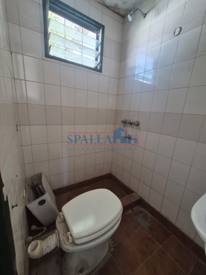 VENTA CASA 4 AMBIENTES PILAR CENTRO SIN EXPENSAS 