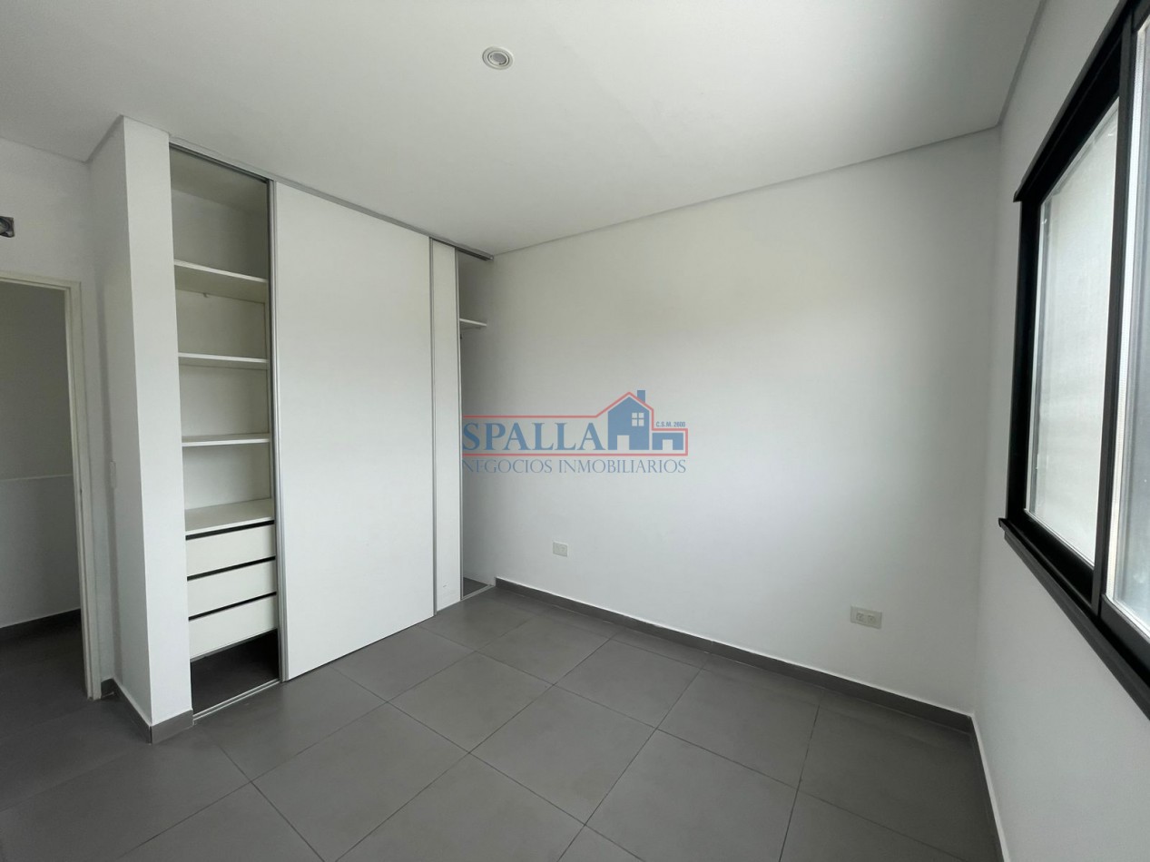 ALQUILER CASA 4  AMBIENTES CON PILETA BARRIO EL ALJIBE PILAR