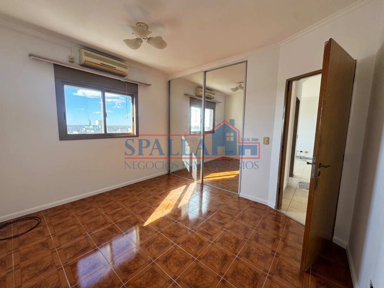 EN VENTA EXCELENTE DEPARTAMENTO DE 3 AMBIENTES EN EDIFICIO BARCELONA IV - MUÑIZ, CON CHOCHERA