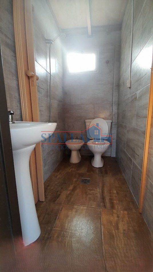 ALQUILER LOCAL - OFICINA - SALON USO COMERCIAL - PROFESIONAL  PRIMER PISO POR ESCALERA - VILLA ASTOLFI PILAR
