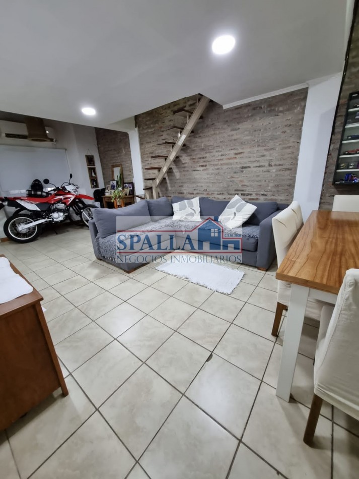 VENTA CASA 4 AMBIENTES APTA CREDITO EN PILAR CENTRO