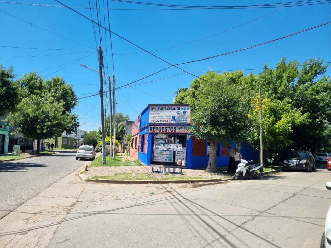 VENTA PROPIEDAD COMERCIAL EN CENTRO DERQUI PILAR - MULTIPLES USOS 