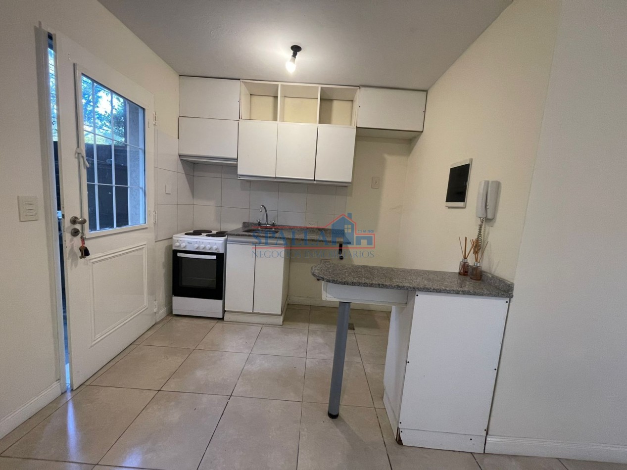 ALQUILER DUPLEX 3 AMBIENTES COMPLEJO LOS ALMENDROS KM 50 PILAR