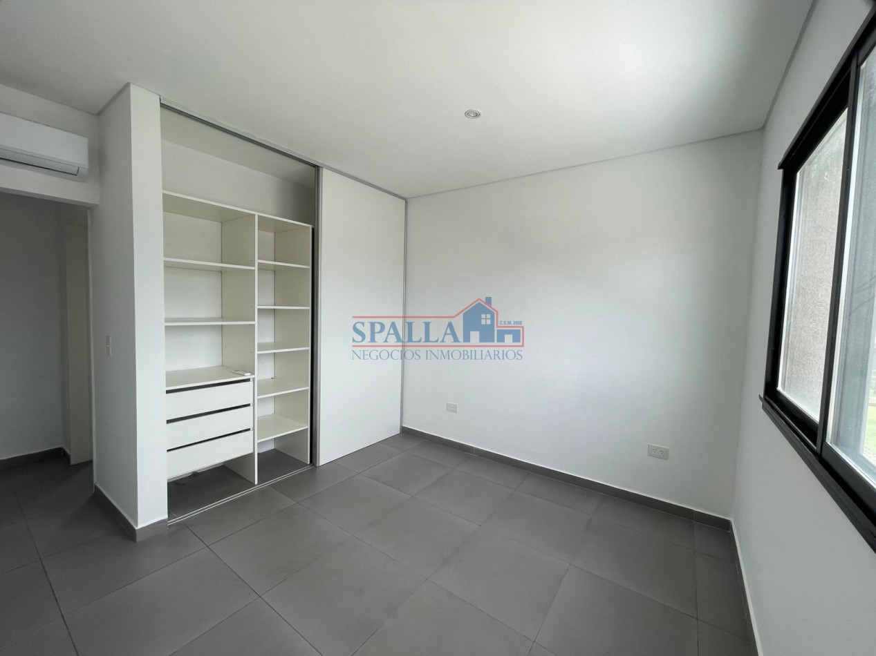 ALQUILER CASA 4  AMBIENTES CON PILETA BARRIO EL ALJIBE PILAR