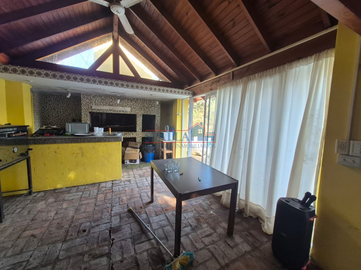 VENTA CASA BARRIO PARQUE SAKURA EXALTACION DE LA CRUZ SIN EXPENSAS