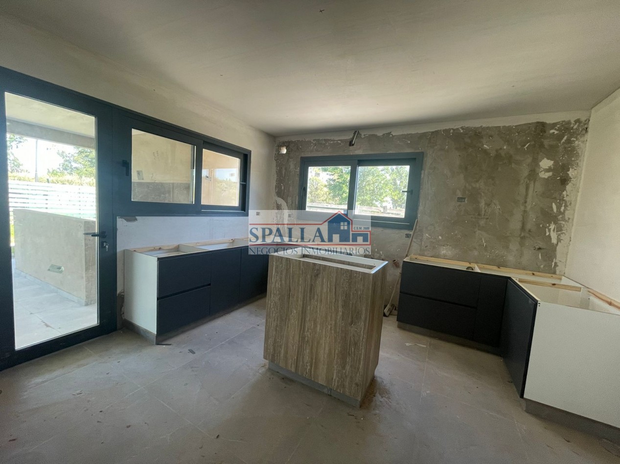 VENTA CASA 7 AMBIENTES EN BARRIO TIPAS NORDELTA EN OBRA - OPORTUNIDAD