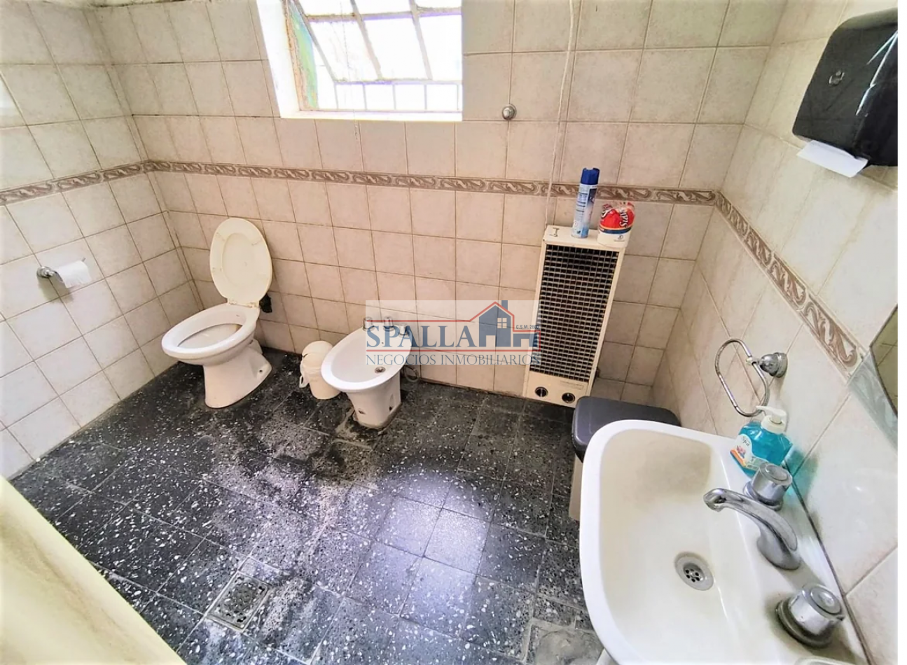 ALQUILER CASA 4 AMBIENTES USO COMERCIAL APTO OFICINA, CONSULTORIO, PILAR CENTRO