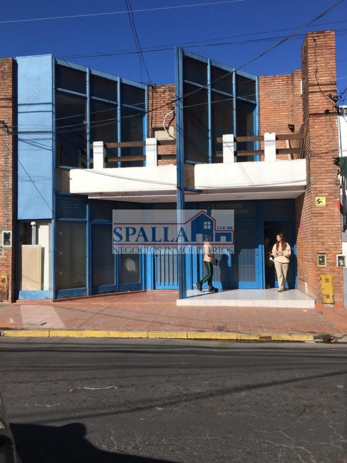 VENTA LOCAL COMERCIAL PILAR CENTRO CON RENTA