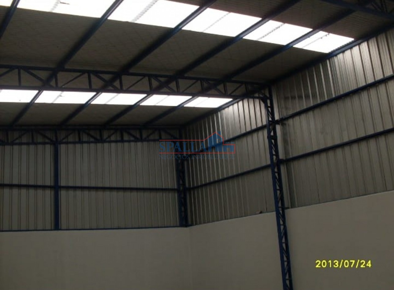 ALQUILER GALPON MULTIPLES USOS SOBRE RUTA 8 KM 57 PILAR