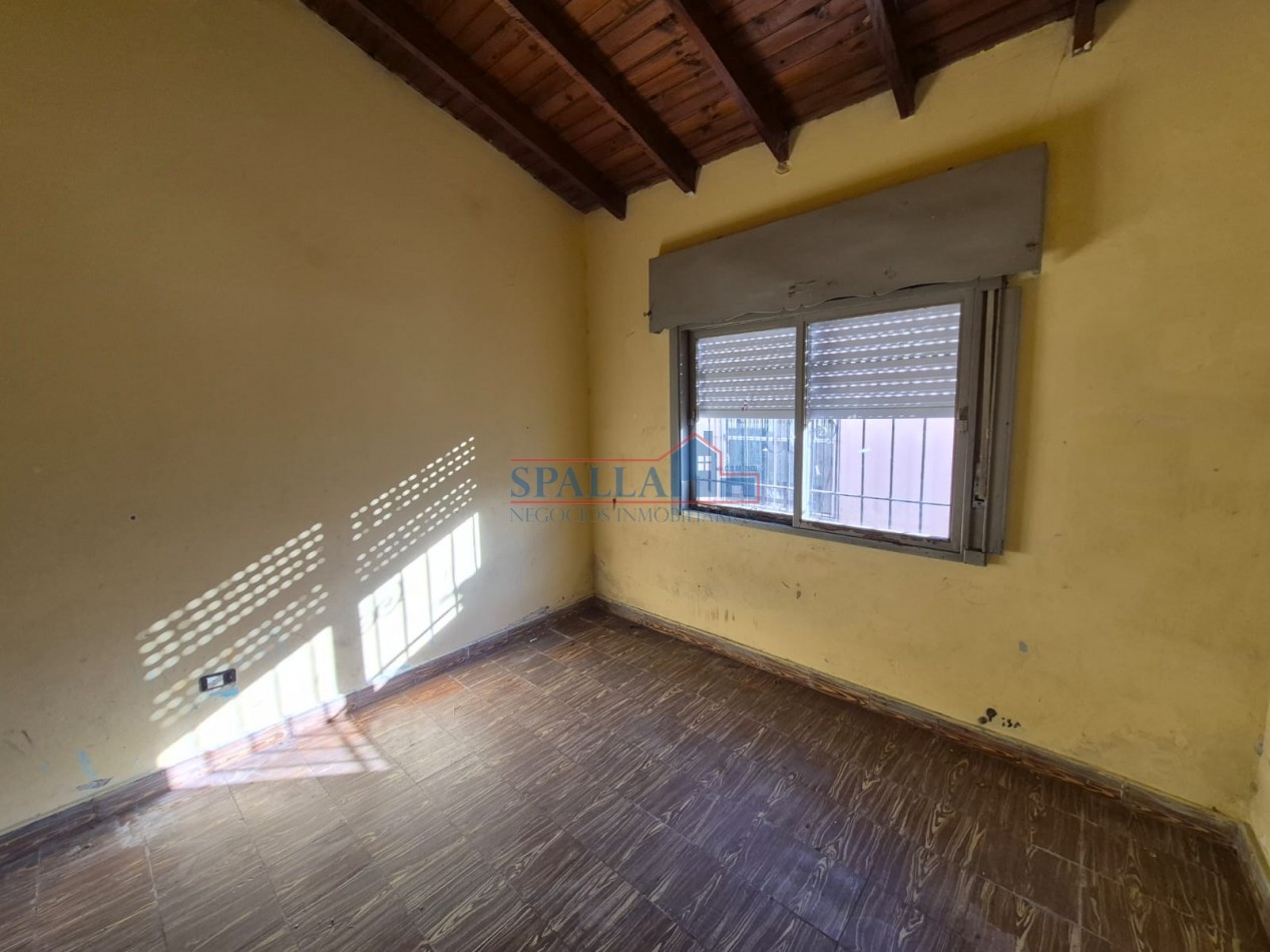 VENTA CASA 4 AMBIENTES MAS DEPARTAMENTO PILAR CENTRO