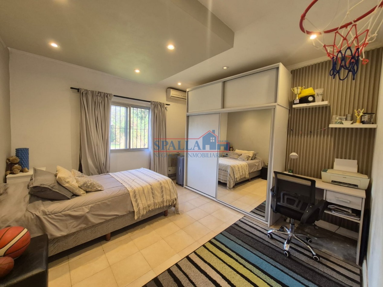 VENTA CASA BARRIO PARQUE SAKURA EXALTACION DE LA CRUZ SIN EXPENSAS