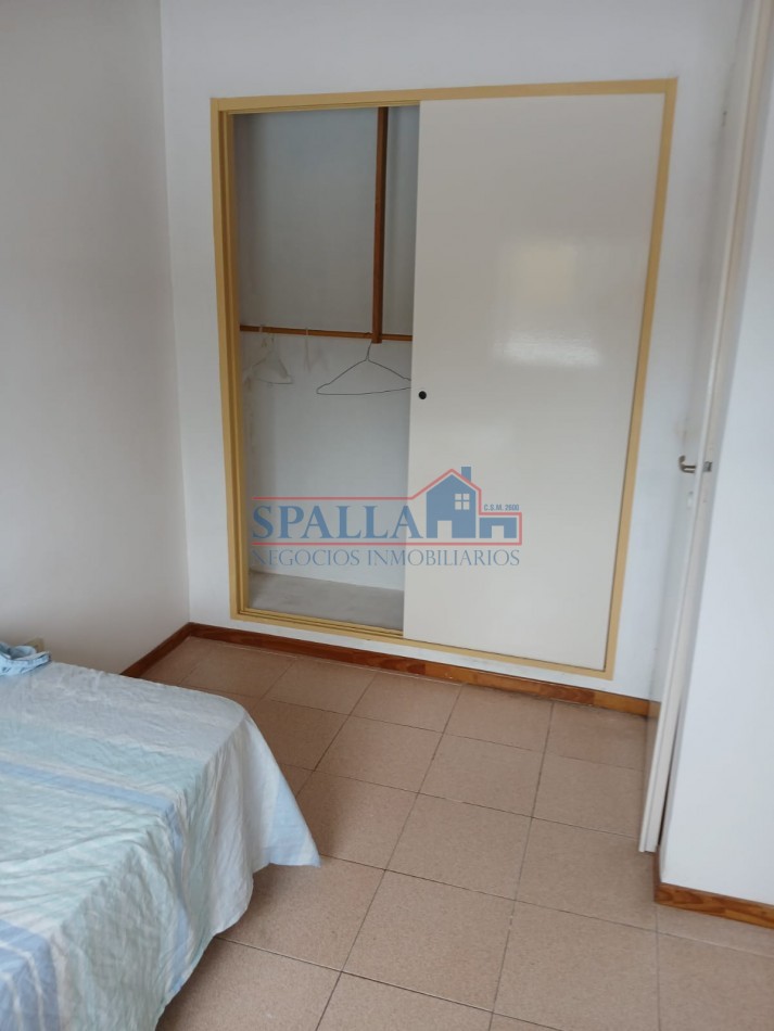 ALQUILER TRES AMBIENTES AMOBLADO COMPLEJO EN MANZANARES SIN EXPENSAS