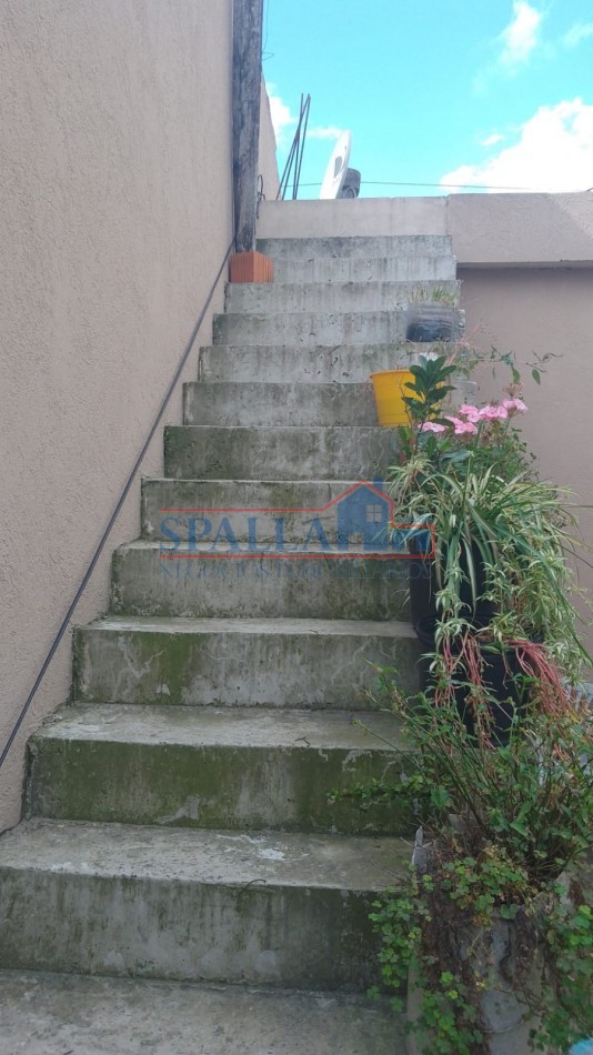 ALQUILER LOCAL - OFICINA - SALON USO COMERCIAL - PROFESIONAL  PRIMER PISO POR ESCALERA - VILLA ASTOLFI PILAR