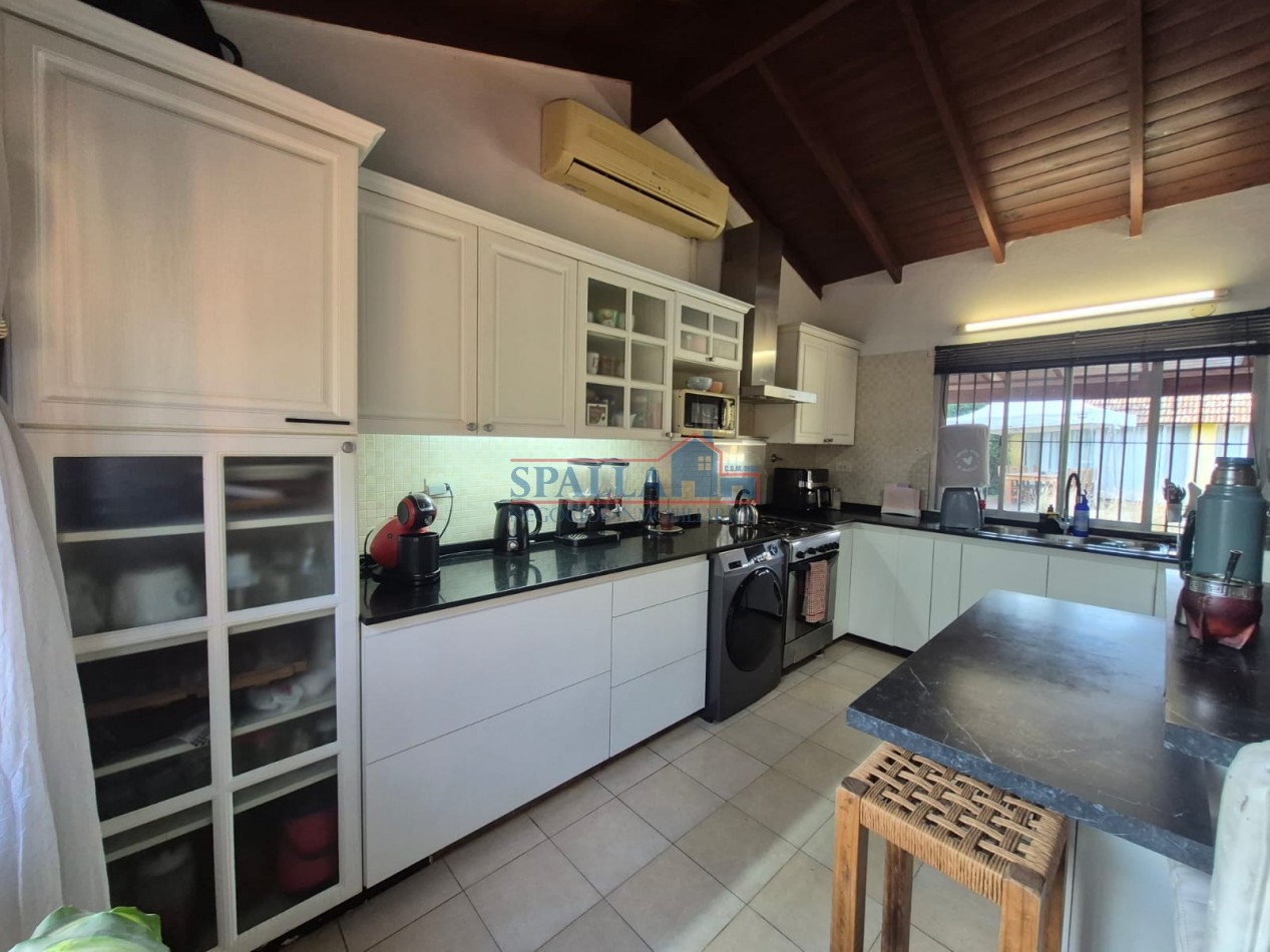 VENTA CASA BARRIO PARQUE SAKURA EXALTACION DE LA CRUZ SIN EXPENSAS
