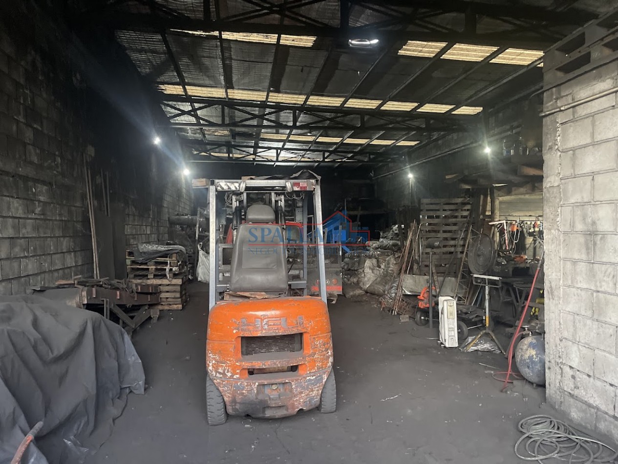 VENTA FONDO DE COMERCIO - CARBONERIA EN PILAR