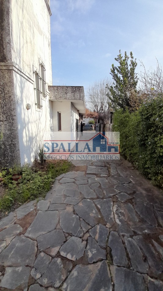 VENTA CASA 5 AMBIENTES PILAR CENTRO - ACEPTA PERMUTA