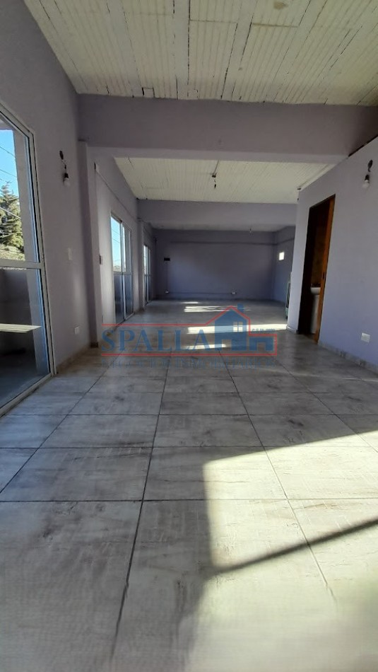 ALQUILER LOCAL - OFICINA - SALON USO COMERCIAL - PROFESIONAL  PRIMER PISO POR ESCALERA - VILLA ASTOLFI PILAR