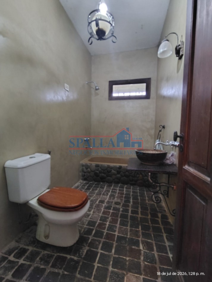 VENTA CASA QUINTA 4 AMBIENTES APTA CREDITO EN PRESIDENTE DERQUI PILAR, CON PILETA