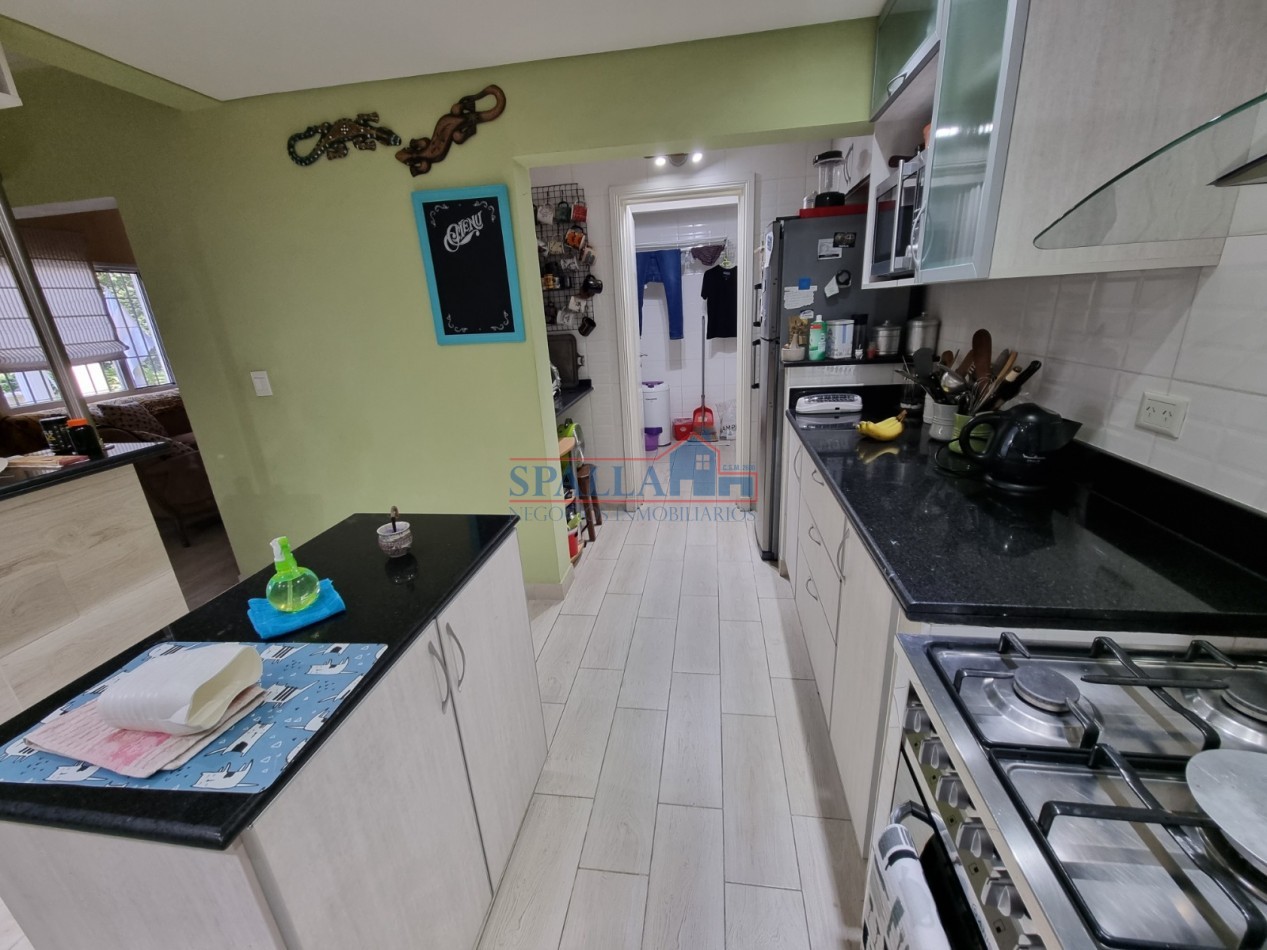 Casa 4 Ambientes con Piscina, 3 Suites y Garage Excelente Ubicacion en Pilar