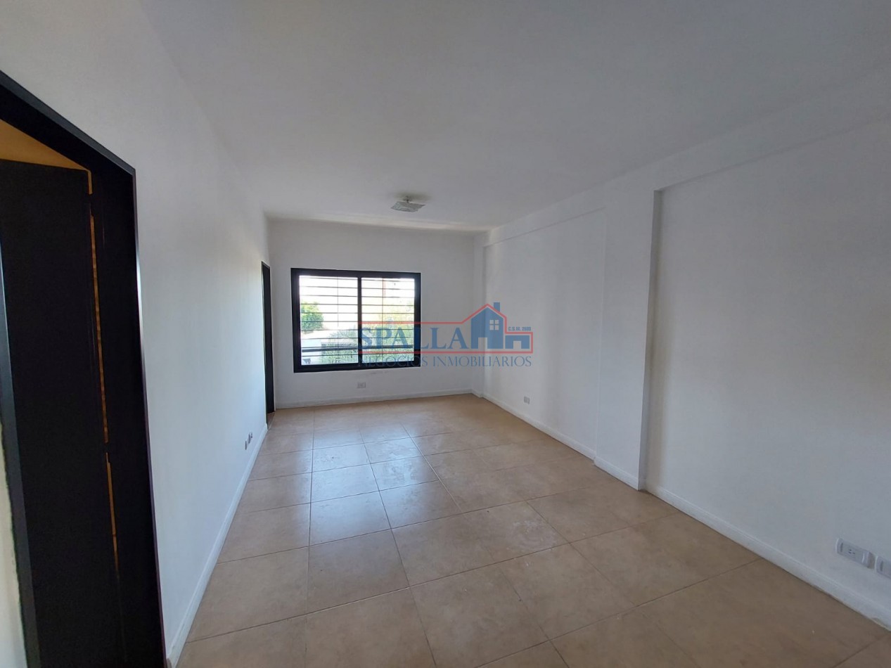 VENTA DEPARTAMENTO DOS AMBIENTES EN SAN MIGUEL CENTRO CON RENTA - APTO PROFESIONAL Y RESIDENCIAL