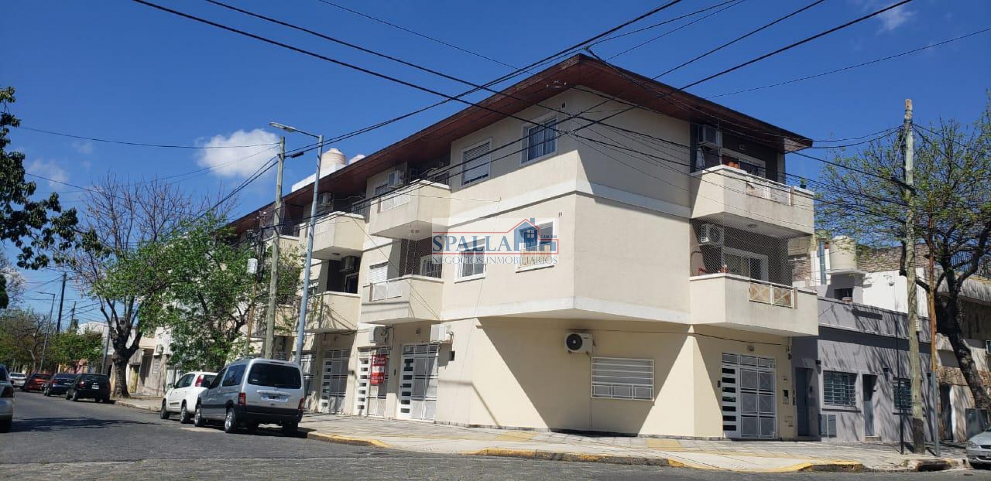 VENTA EXCELENTE DEPARTAMENTO 2 AMBIENTES EN LINIERS APTO CREDITO